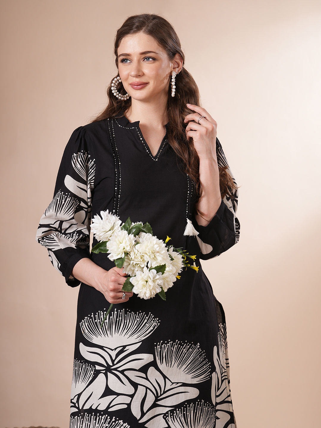 Women Black Floral Co-ord (Set of 2)
