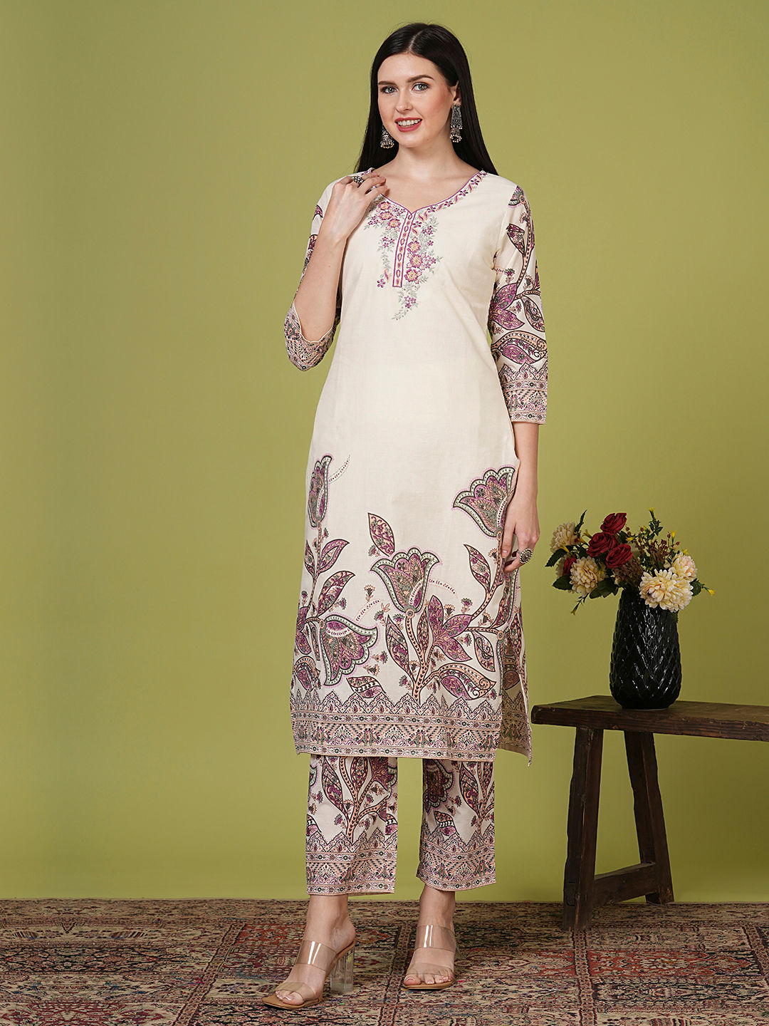 Women Off White Floral Co-ord (Set of 2)