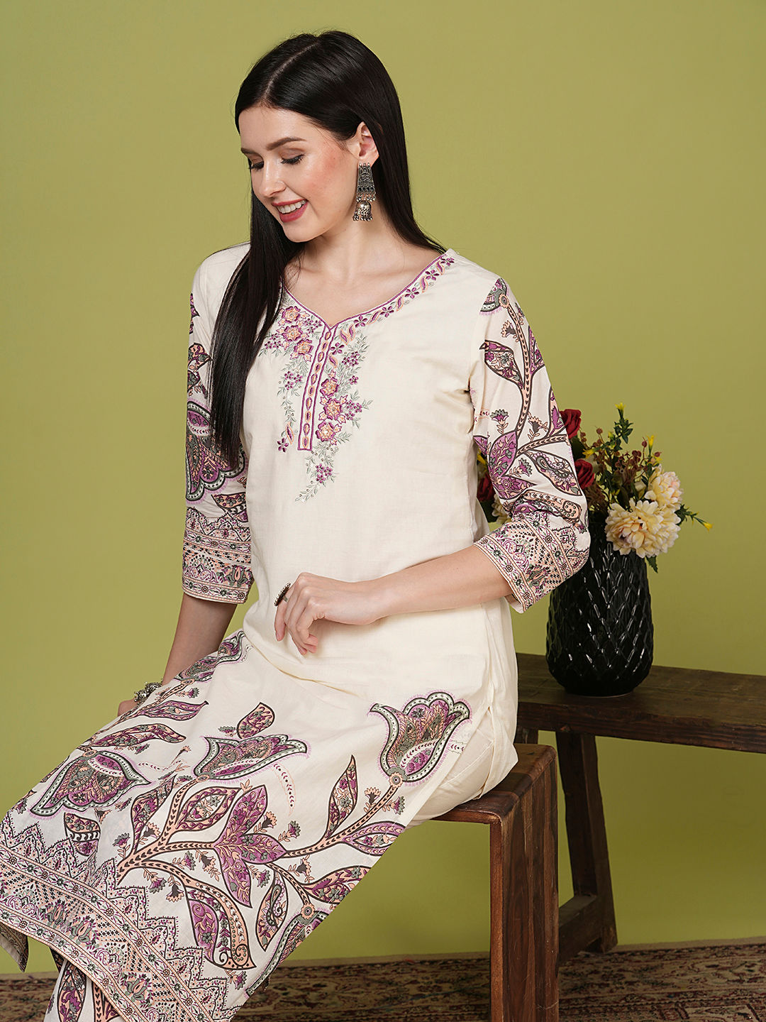 Women Off White Floral Co-ord (Set of 2)