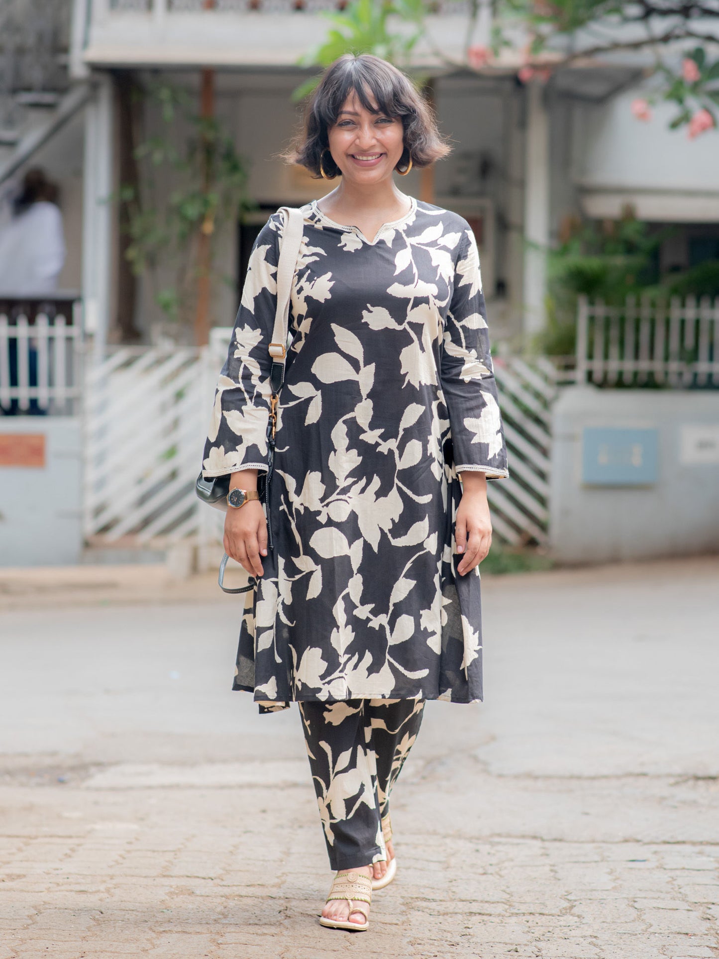 Women Black Floral Co-ord (Set of 2)