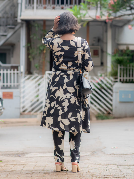 Women Black Floral Co-ord (Set of 2)