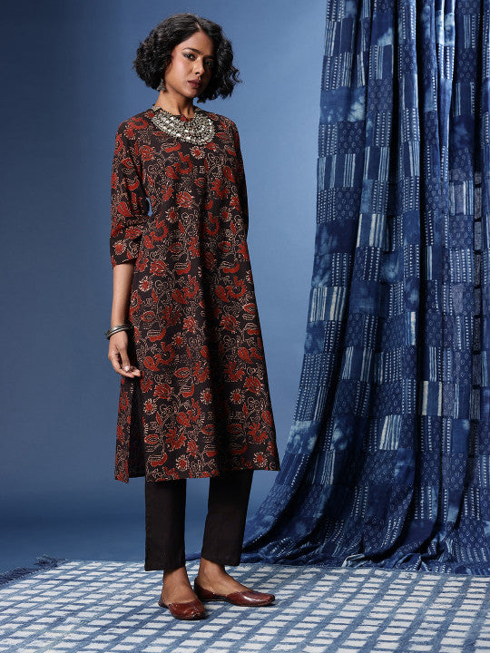 Taavi Ajrakh Floral Printed Kurta With Trousers & With Dupatta