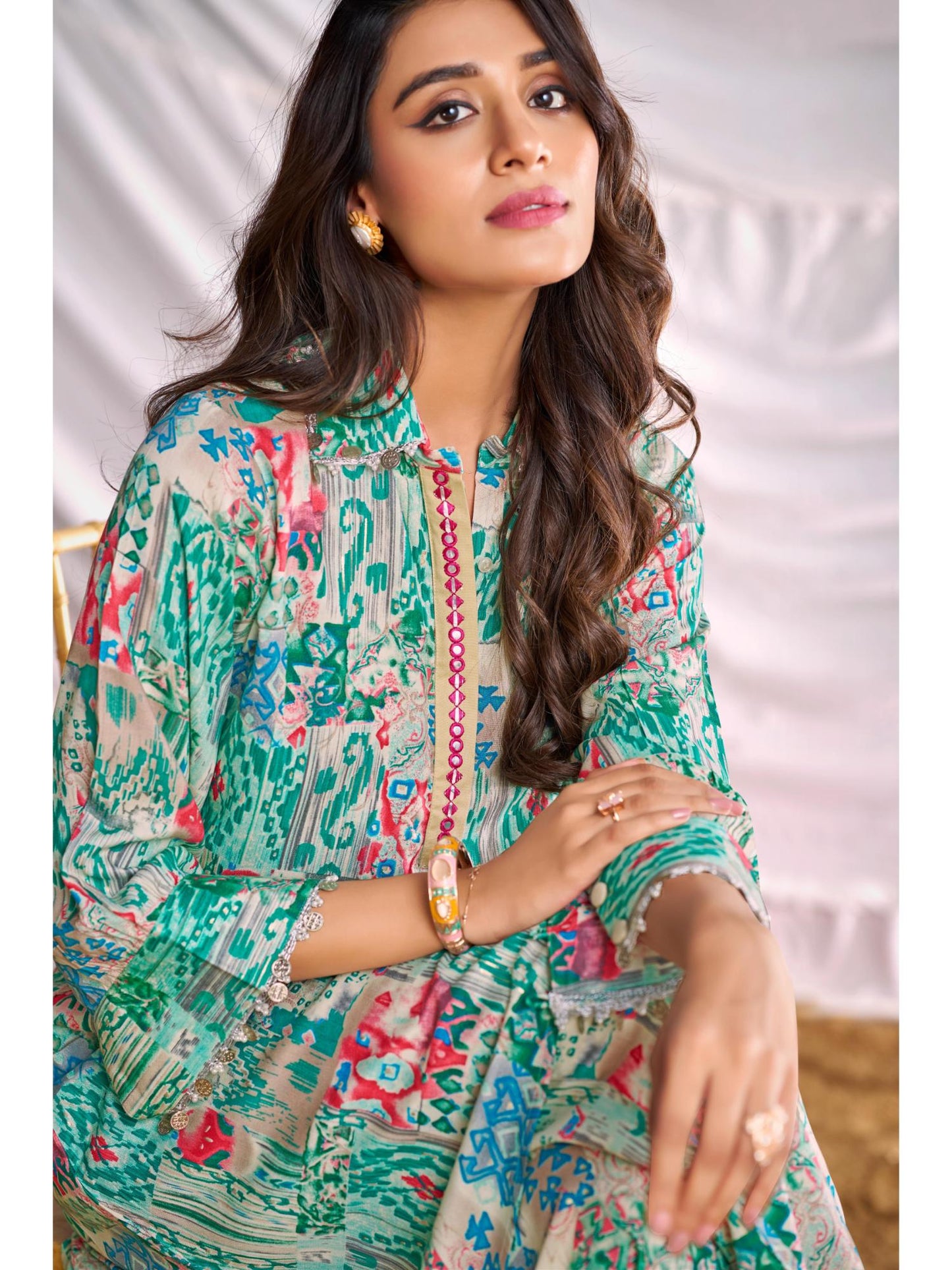 Women Green Printed Mirror Work Co-Ord (Set of 2)