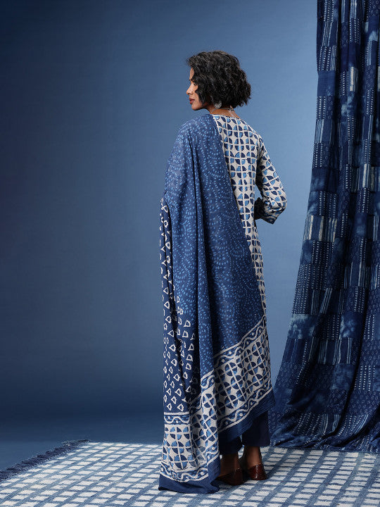 Taavi Printed Indigo Kurta with Trouser & Dupatta