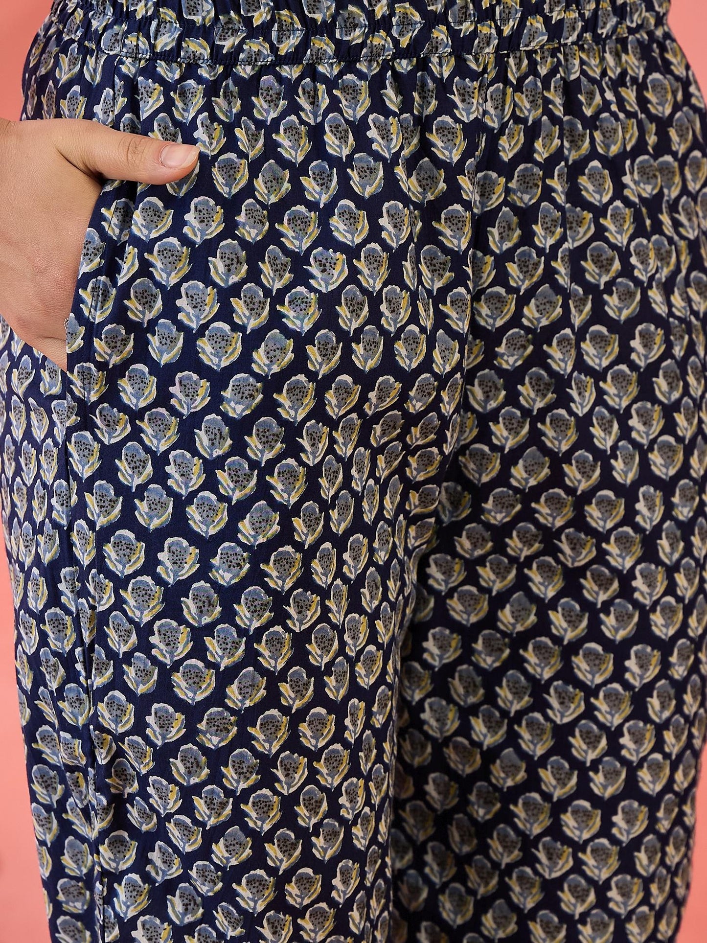 Cotton Floral Printed Navy Blue Co-Ord (Set of 2)