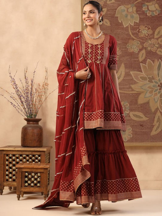 GILLORI Ethnic Motifs Embroidered Empire Gotta Patti Kurti