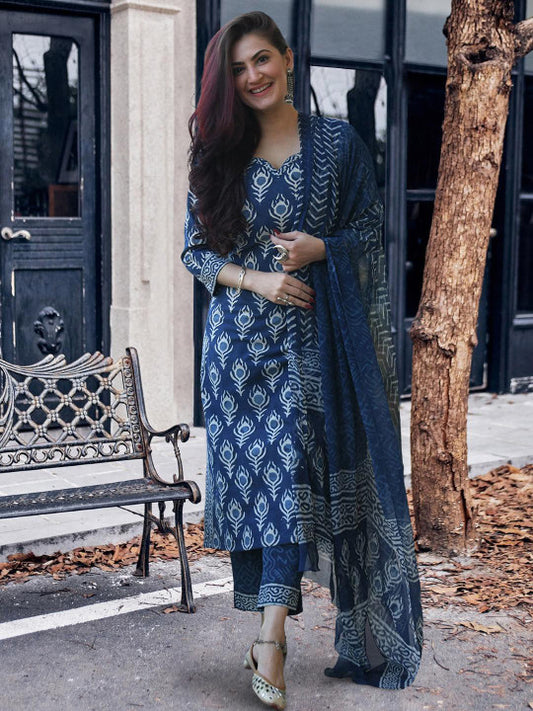 Ethnic basket Women Navy Blue Cotton Blend Kurta Sets With Dupatta