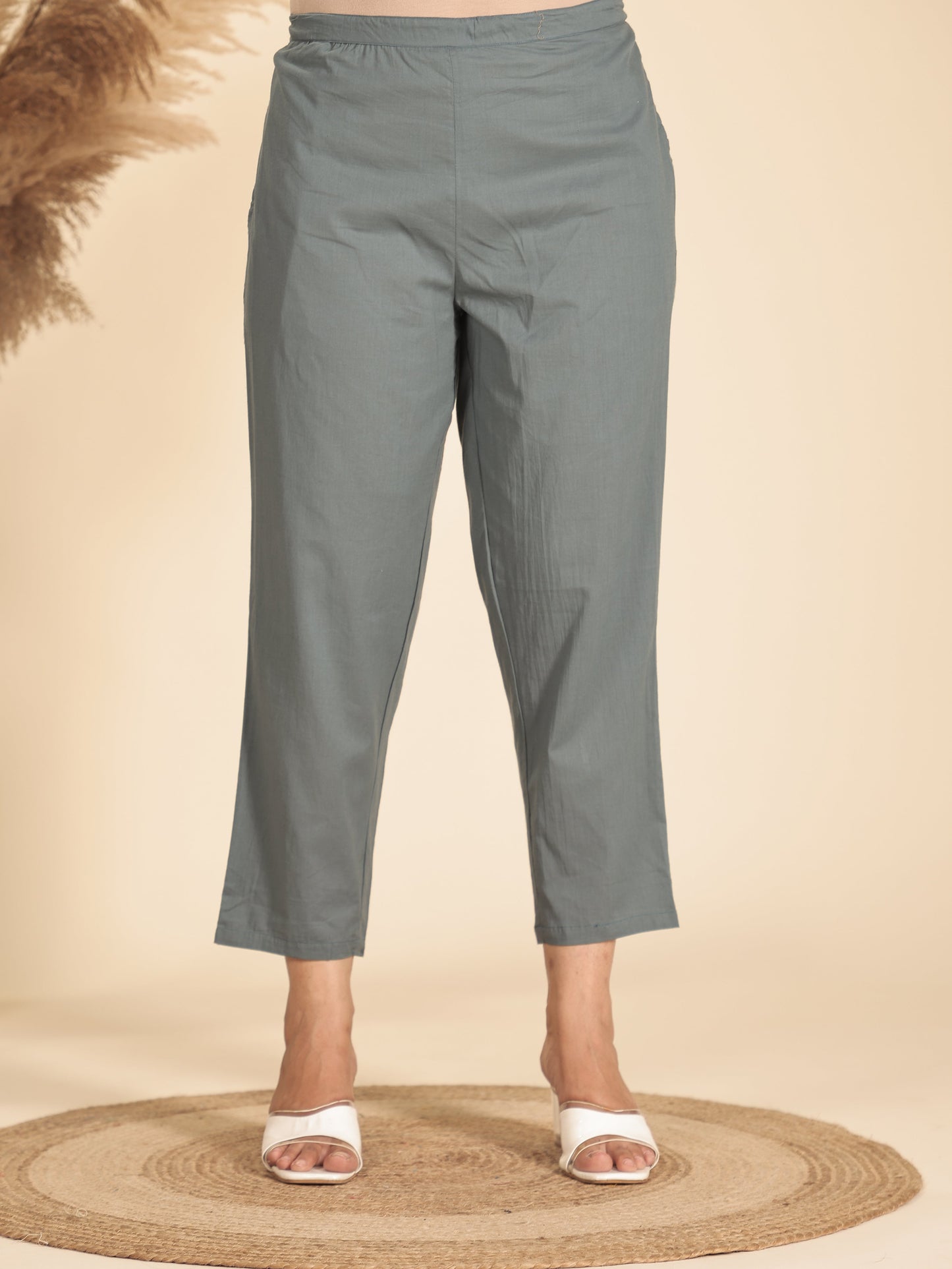 Soft Cotton Solid Grey Tapered Trousers