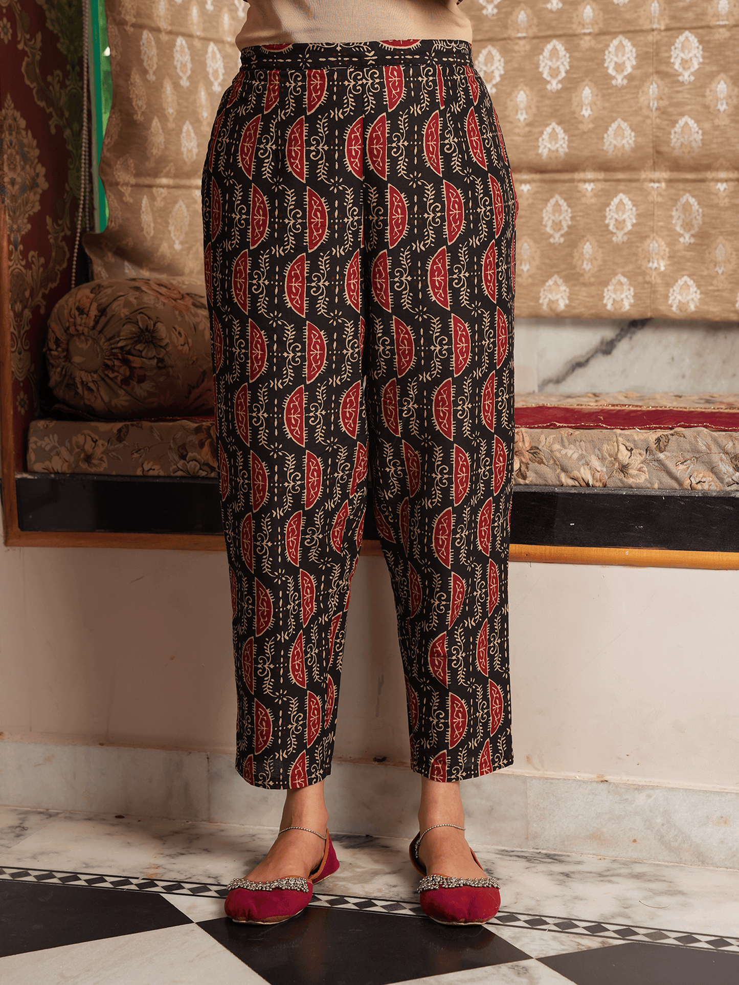 Soft Cotton Geometric Black Tapered Trousers
