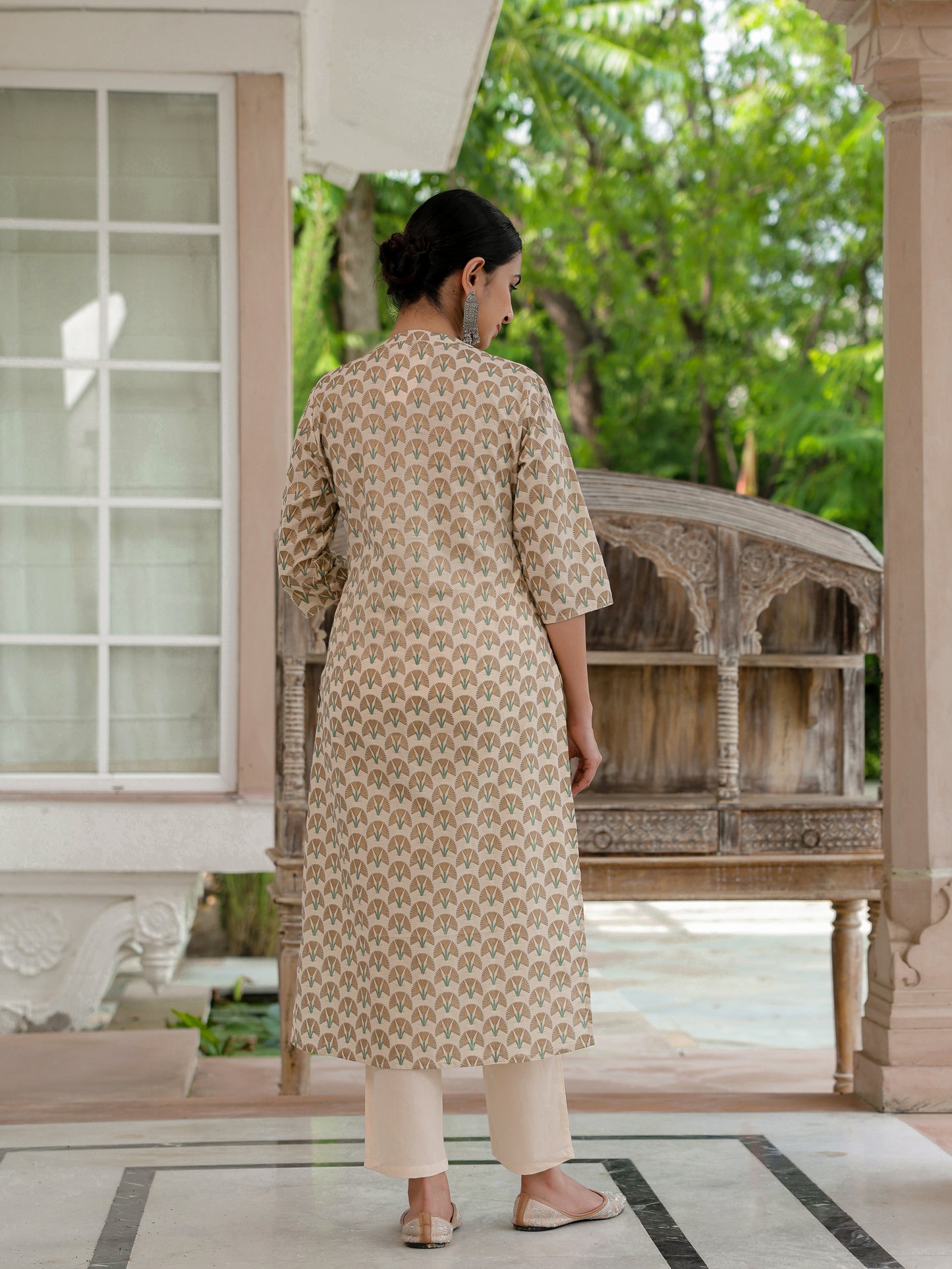 Soft Cotton Floral Straight Beige Kurta