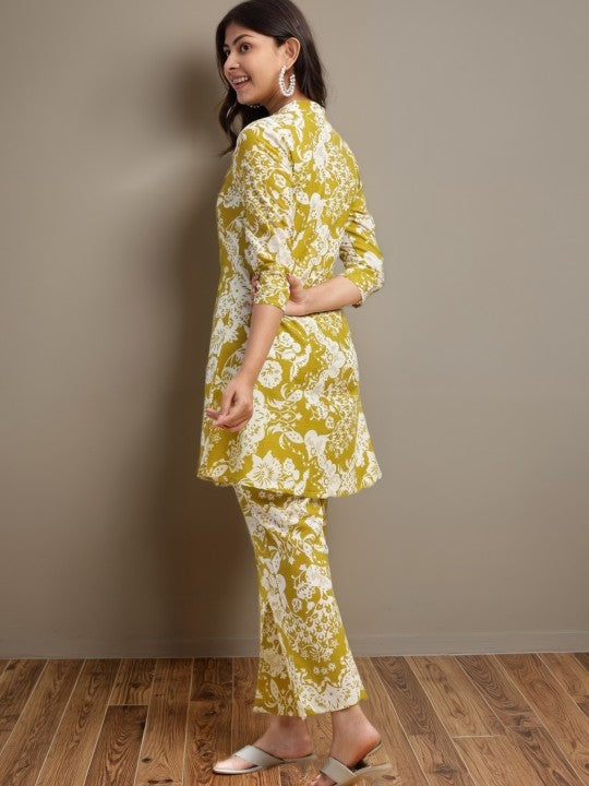SZN Women Mehendi Green Floral Print Flare Cotton Stitched Co-Ord Set