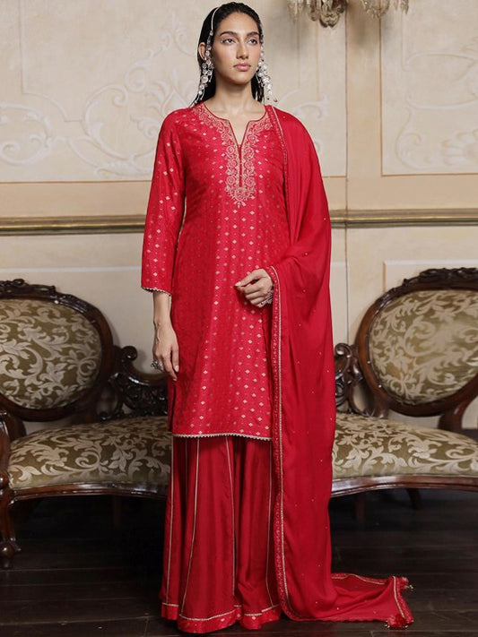 Ganga Women Regular Raw Silk Kurta