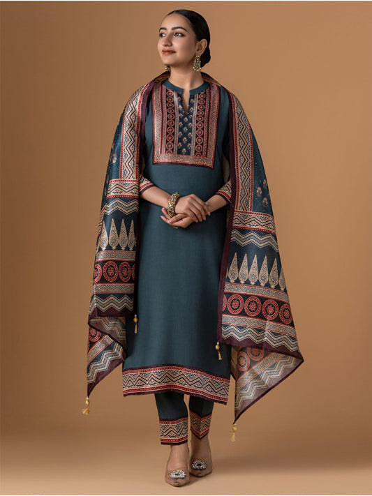 WOMEN PLUS Women Ethnic Motifs Printed Kurta with Trousers & Dupatta