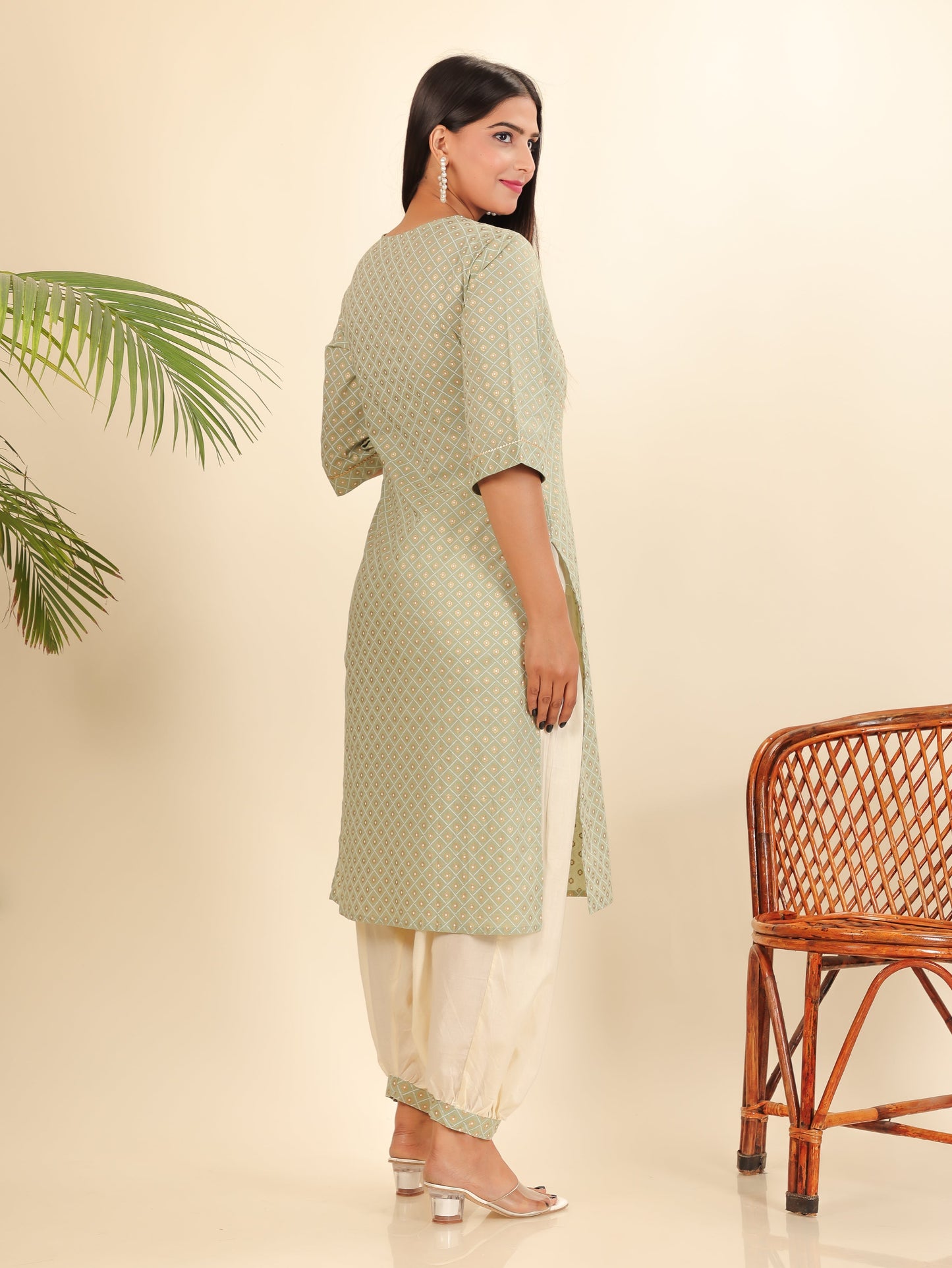 Soft Cotton Geometric Straight Green Kurta