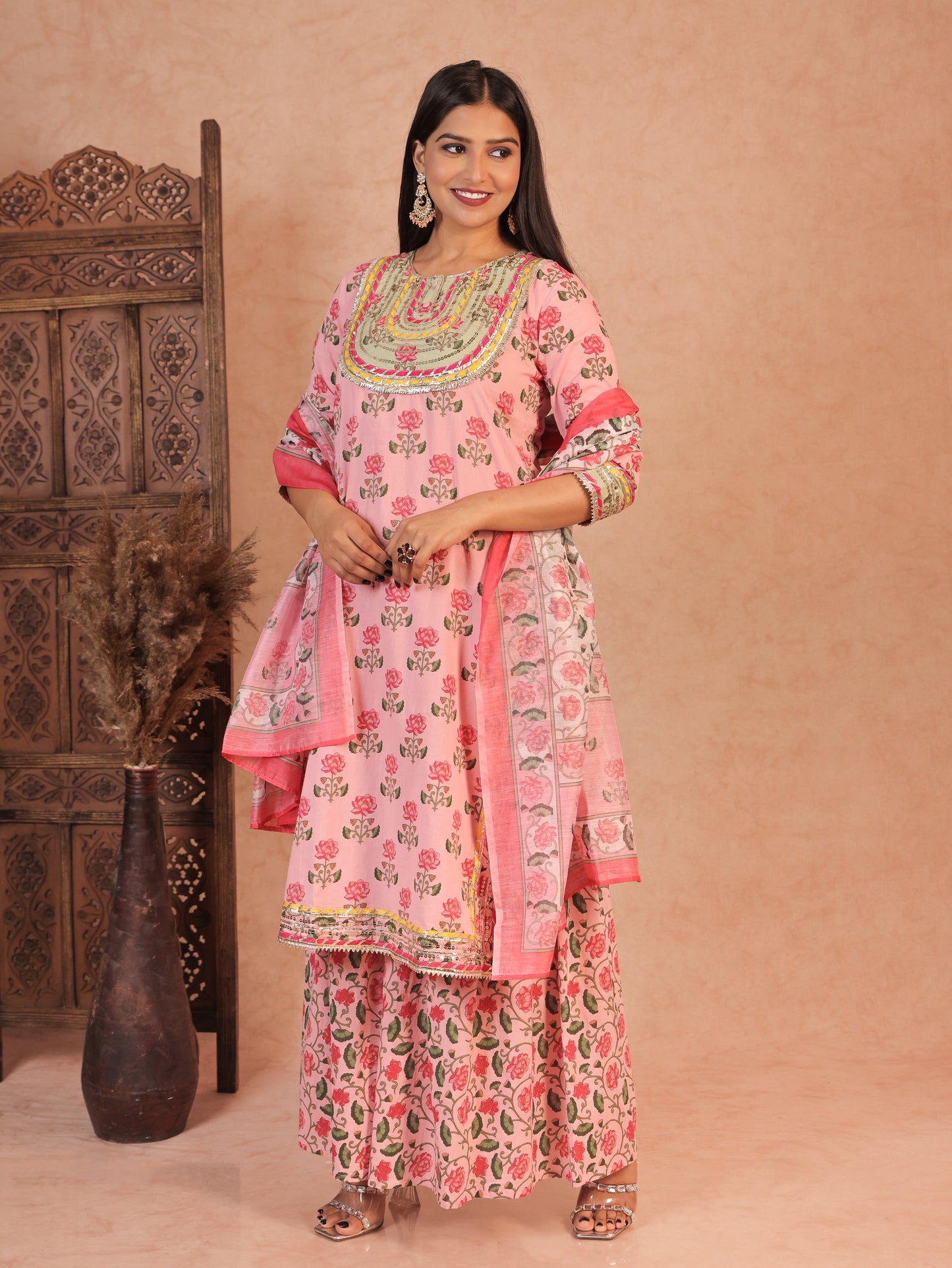 Chanderi Floral off-white Dupatta