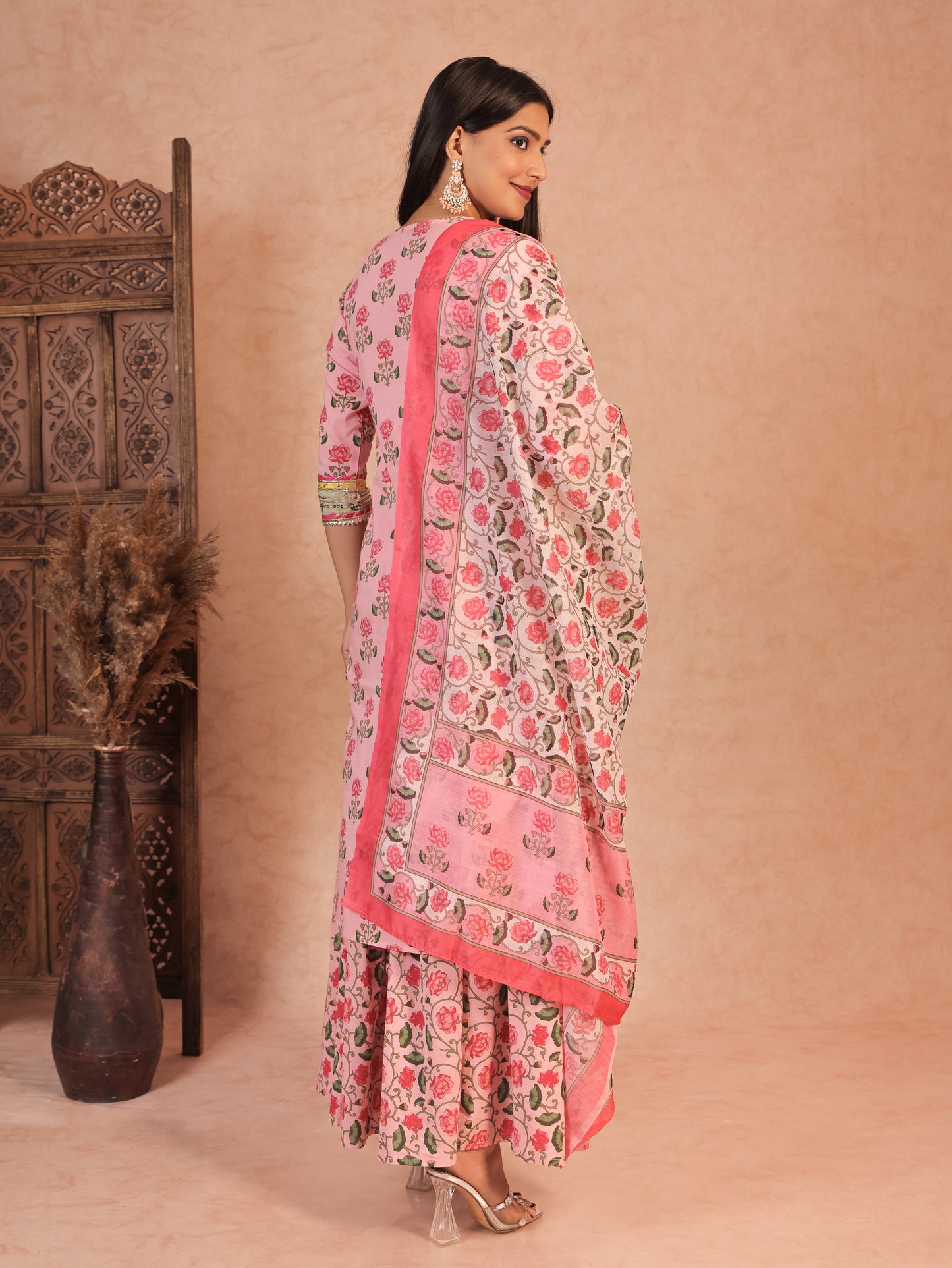 Chanderi Floral off-white Dupatta