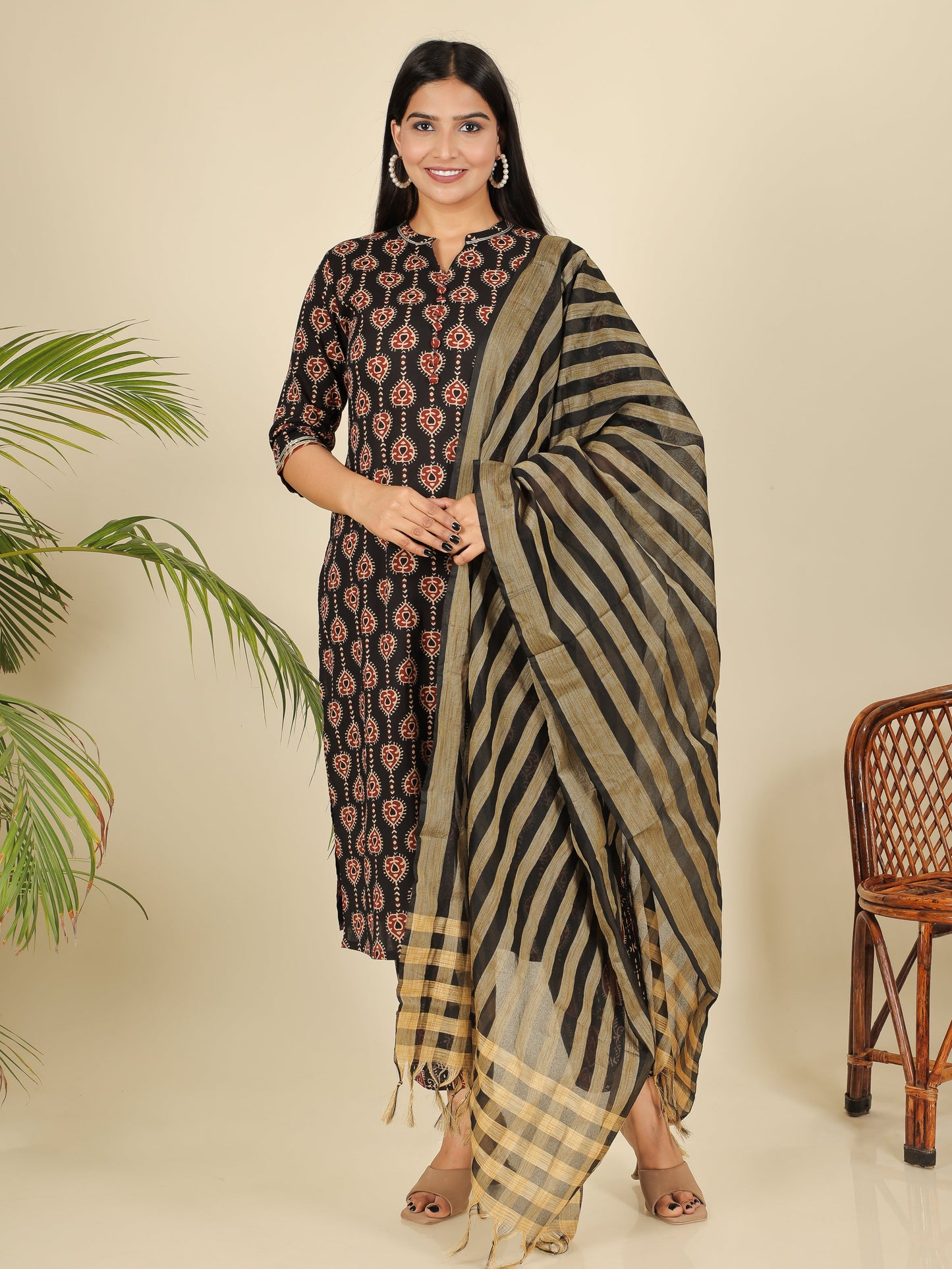 Chanderi Striped black Dupatta