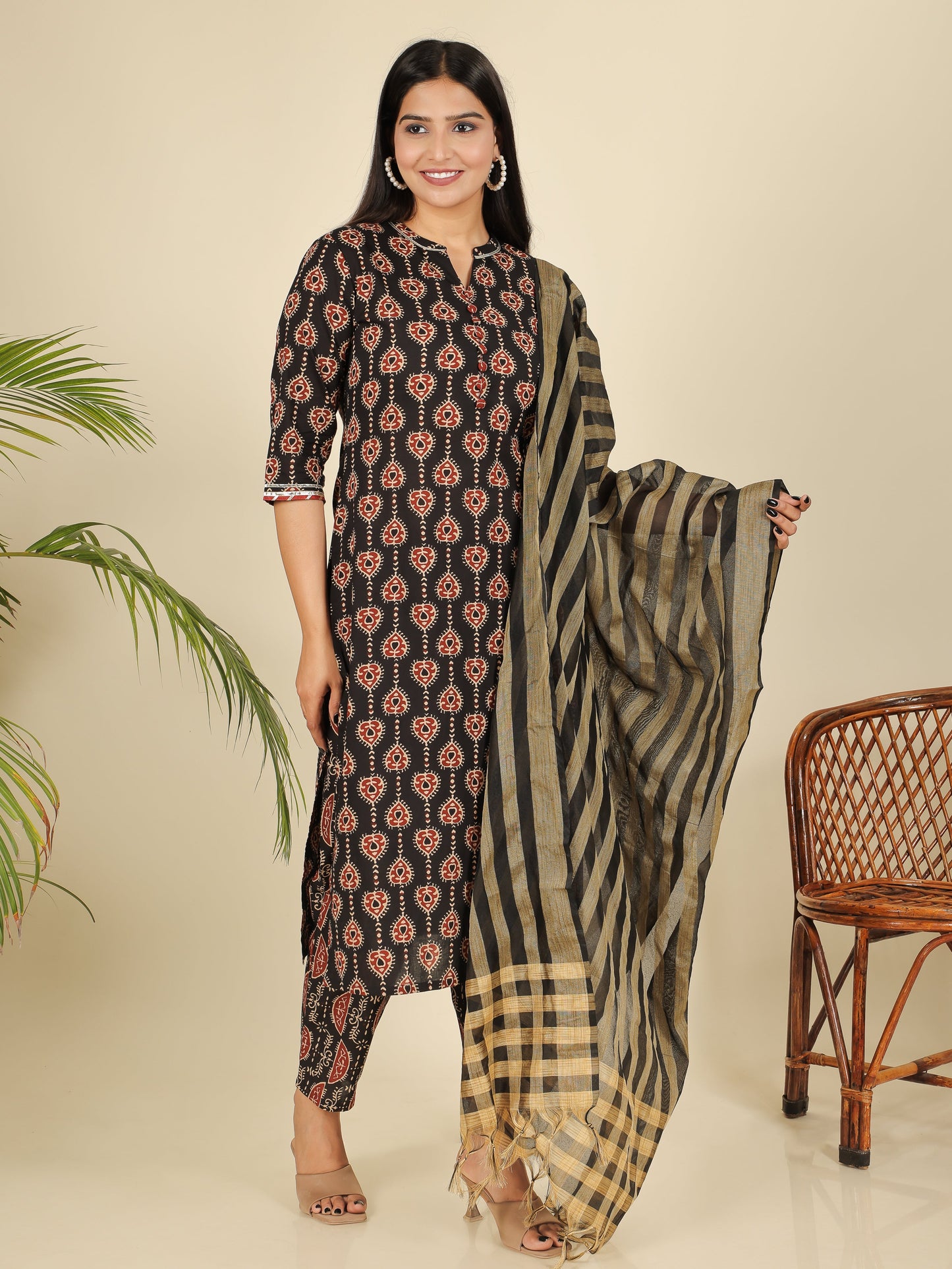 Chanderi Striped black Dupatta
