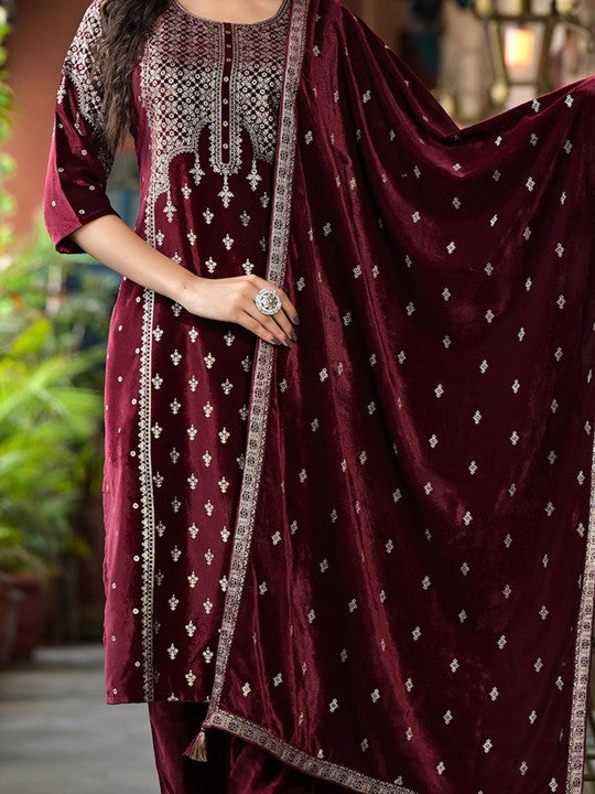 Floral Printed Velvet Straight Kurta
