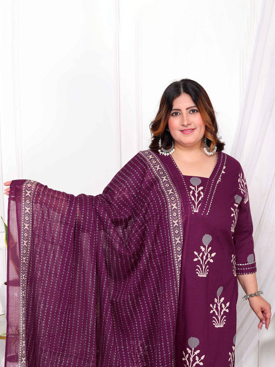 Doriyaan Plus Size Floral Printed V-Neck Pure Cotton Kurta With Palazzos And Dupatta