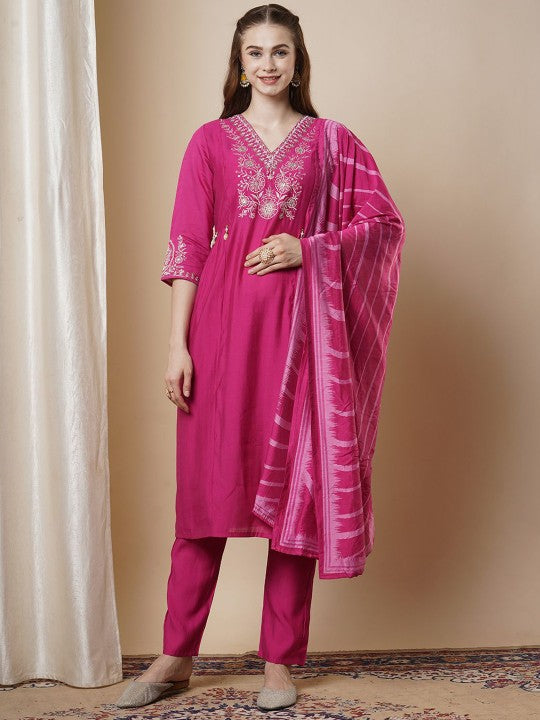 FASHOR Floral Yoke Design V-Neck Pleated Sequinned A-Line Kurta