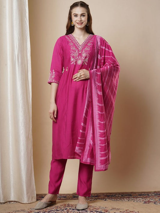 FASHOR Floral Yoke Design V-Neck Pleated Sequinned A-Line Kurta