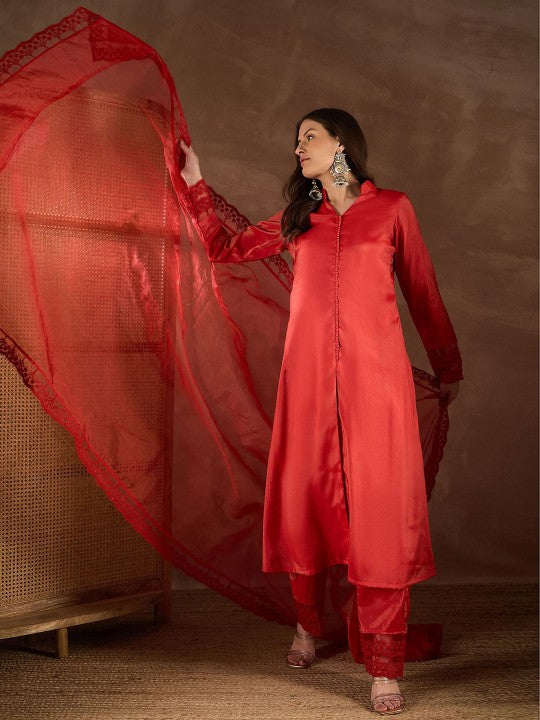Inddus Women Floral Embroidered High Slit Thread Work Kurta