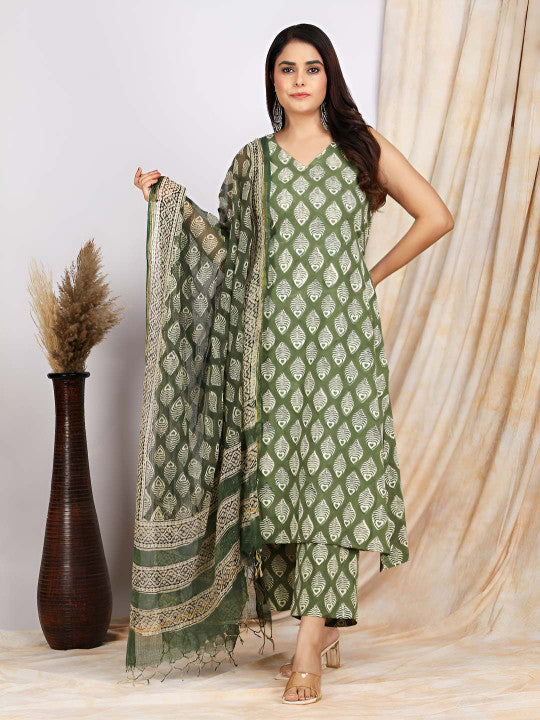 Akshayini Women Ethnic Motifs Printed V-Neck Pure Cotton Kurta with Trousers & Dupatta