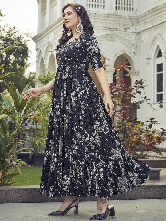 CHANSI Floral Printed Pleated Flared Maxi Dress