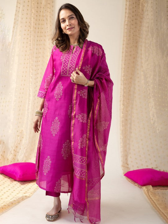 GoSriKi Floral Printed Straight Kurta With Trousers & Dupatta