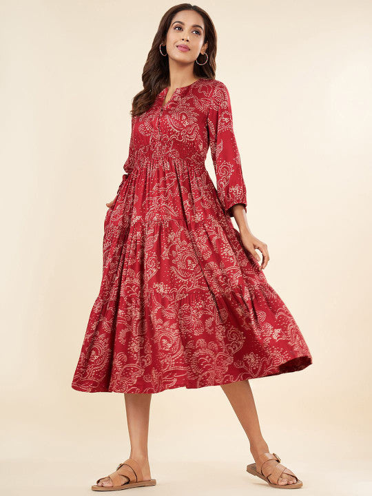 AKKRITI BY PANTALOONS Printed Round Neck Fit & Flare Midi Dress