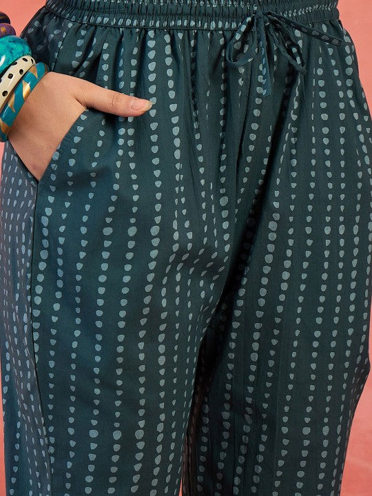 Floral Printed Straight Kurta & Trousers With Dupatta