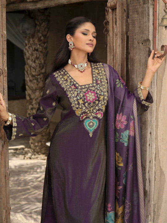 AUTUMN LANE Women Ethnic Motifs Embroidered Thread Work Kurta with Trousers & Dupatta