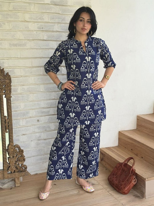 Janasya Ikkat Printed Mandarin Collar Pure Cotton Tunic With Palazzo Co-Ords