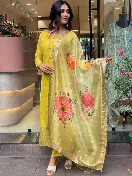 ASCIIBLUES Women Floral Regular Kurta with Trousers & With Dupatta