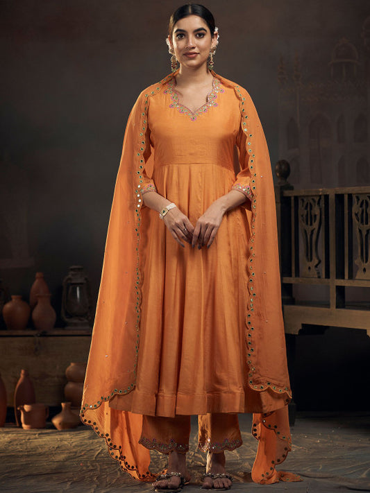 HIRIKA&DHRUTI Women Embroidered Kurta with Harem Pants & With Dupatta