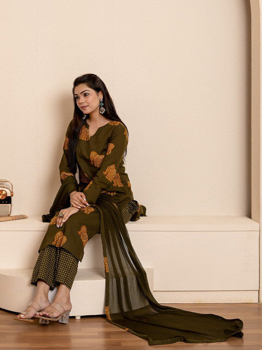 Vastara the Label Elephant Block Printed Pure Cotton Kurta With Trousers & Dupatta