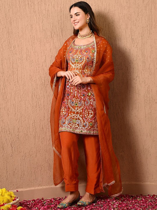 ZARIKALI Floral Embroidered Thread Work Chinon Kurti