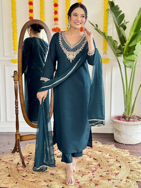 Floral Yoke Design Zari Straight Kurta With Trousers And Dupatta