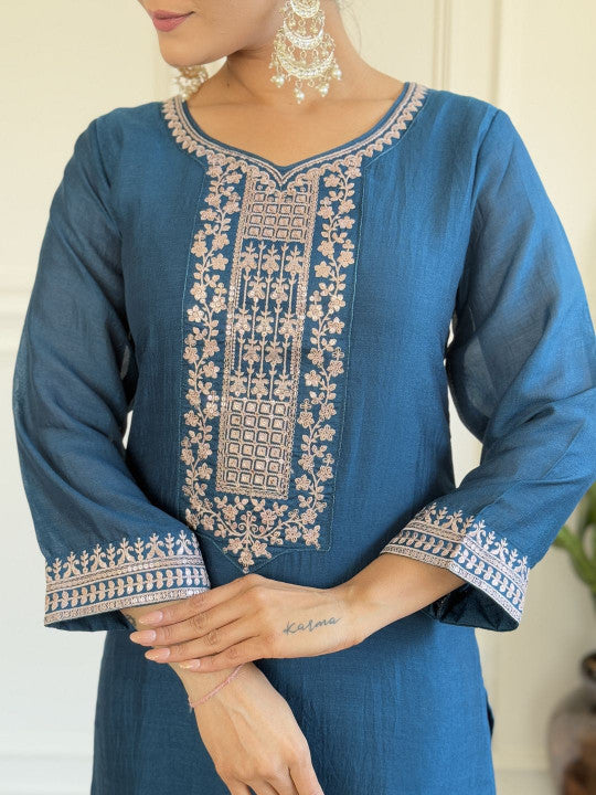 Floral Yoke Design Sweetheart Neck Zari Straight Kurta With Trousers & Dupatta