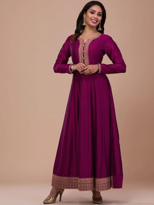 Trendmalls Women Floral Embroidered Kurta