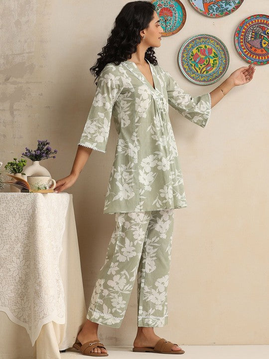 ETC Printed V-Neck Pure Cotton Top With Palazzos