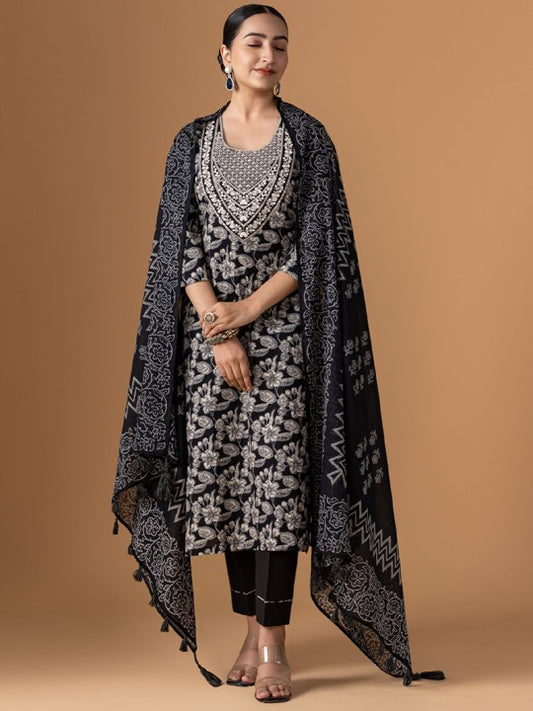 WOMEN PLUS Women Ethnic Motifs Embroidered Pure Cotton Kurta with Trousers & Dupatta
