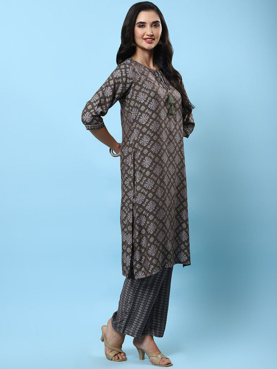 Floral Printed Straight Kurta with Trousers & Dupatta
