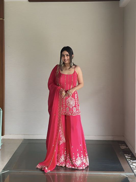 Glamique by Gungun Women Ethnic Motifs Embroidered Kurti with Palazzos & Dupatta
