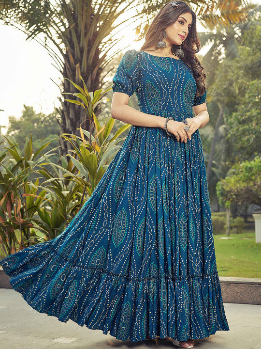 CHANSI Floral Printed Pleated Flared Maxi Dress