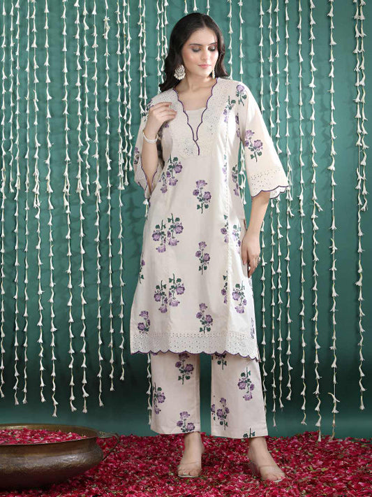 Bani Women Women Floral Printed Regular Thread Work Pure Cotton Kurta with Palazzos