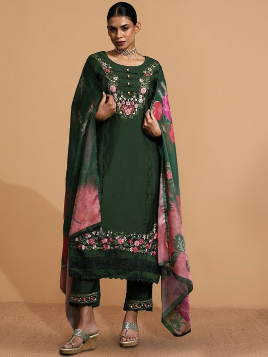 House of Pataudi Embroidered Thread Work Pure Cotton Kurta & Trousers With Dupatta