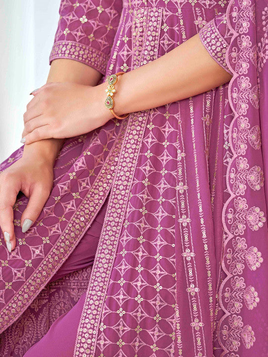 House of Pataudi Embroidered Kurta with Trousers & Embroidered Dupatta