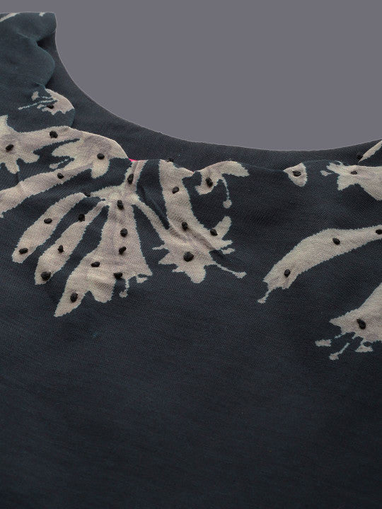 Varanga Floral Embroidered Chanderi Silk Straight Kurta & Trousers With Dupatta